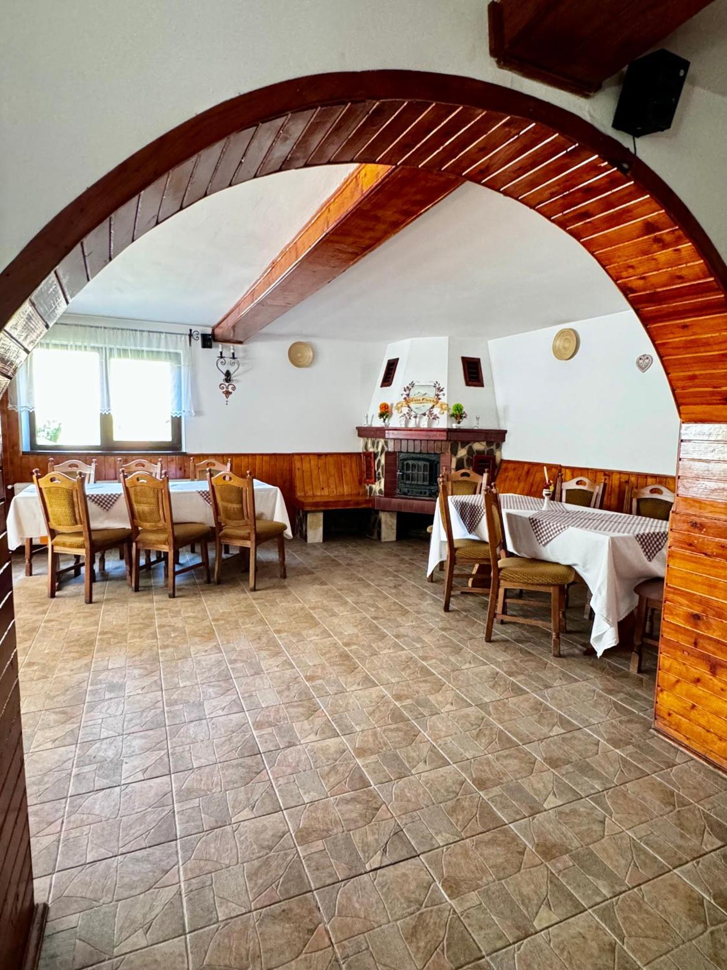 Craiasa 2 Hotel Moeciu De Sus Ngoại thất bức ảnh